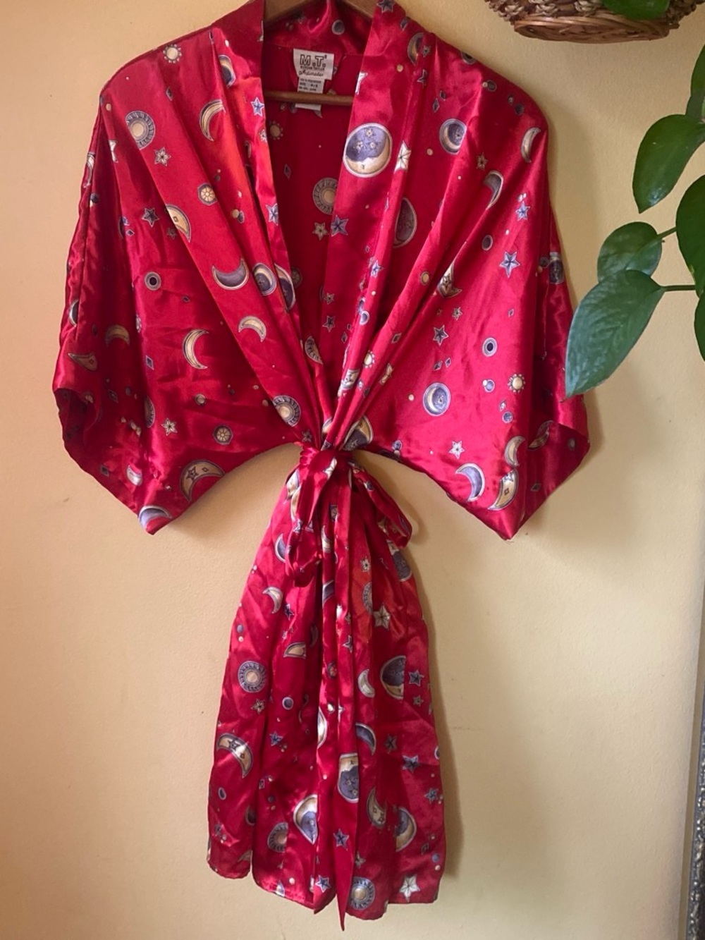 Vintage Morgan Taylor Red Satin Moon & Star Tie-Waist Robe Petite Small Short